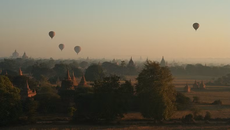 Bagan, xứ sở của hàng ngàn ngôi đền bị lãng quên ảnh 6