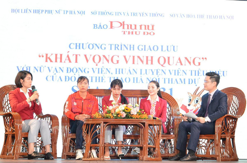 Các vận động viên, huấn luyện viên góp mặt tại phần giao lưu của chương trình Các vận động viên, huấn luyện viên góp mặt tại phần giao lưu của chương trình