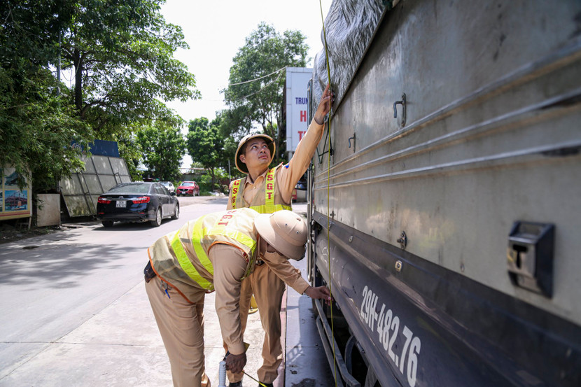 Đội Cảnh sát giao thông số 15 tập trung tối đa lực lượng, xử lý các vi phạm có nguy cơ cao gây tai nạn giao thông