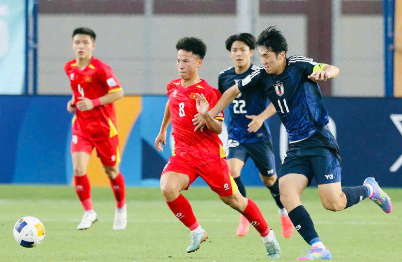 U17 Việt Nam chơi tập trung, tuân thủ đấu pháp hợp lý, kiên trì tìm kiếm cơ hội