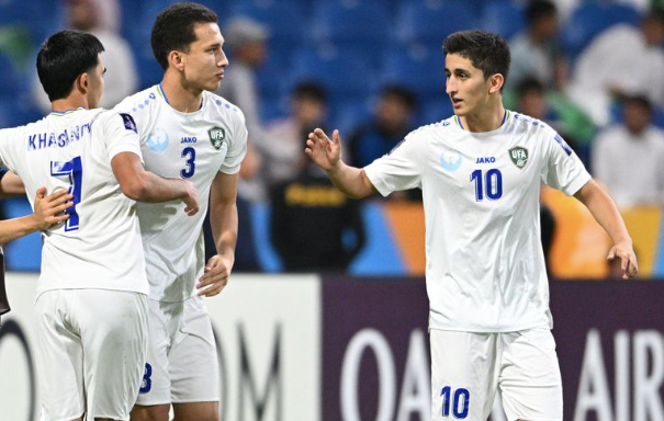 Chỉ chơi với 9 người, Uzbekistan vẫn xuất sắc ghi 2 bàn để đánh bại chủ nhà Ả Rập Xê Út tại chung kết Chỉ chơi với 9 người, Uzbekistan vẫn xuất sắc ghi 2 bàn để đánh bại chủ nhà Ả Rập Xê Út tại chung kết