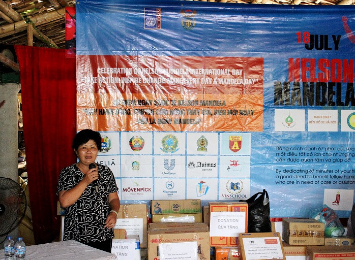 Món quà to lớn và ý nghĩa với nhóm trẻ nghèo, khuyết tật ảnh 1