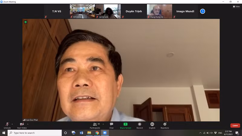 Ông Cao Đức Phát phát biểu tại hội thảo trực tuyến