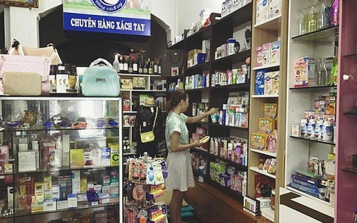 Hàng “xách tay” vẫn “tranh thủ” vào thị trường Việt Nam Hàng “xách tay” vẫn “tranh thủ” vào thị trường Việt Nam