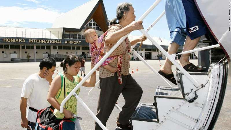 Người gốc Hoa được chính phủ Trung Quốc điều máy bay sơ tán khỏi quần đảo Solomon sau vụ bạo loạn năm 2016