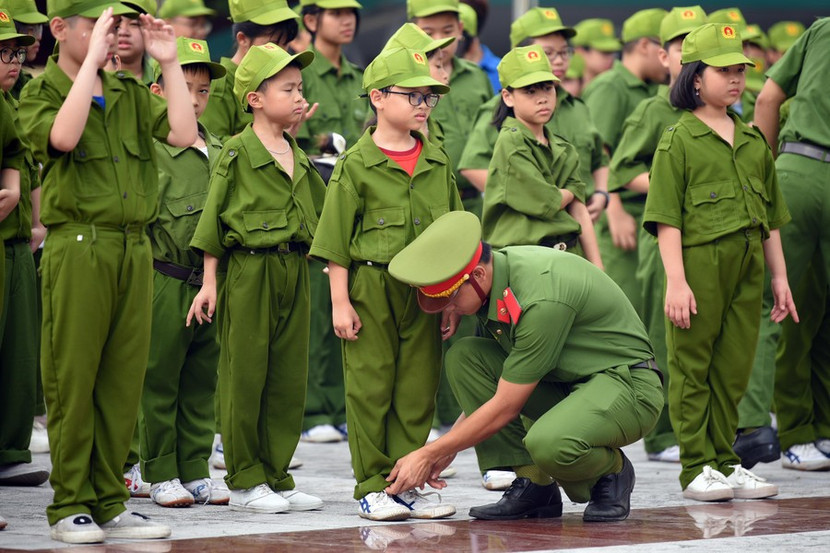 Hoạt động trại hè là sân chơi bổ ích, là môi trường trải nghiệm thực tế dịp nghỉ hè giúp các em bản lĩnh và tự tin hơn trong cuộc sống
