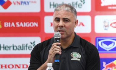 HLV Makram Dabboub của đội tuyển Palestine HLV Makram Dabboub của đội tuyển Palestine