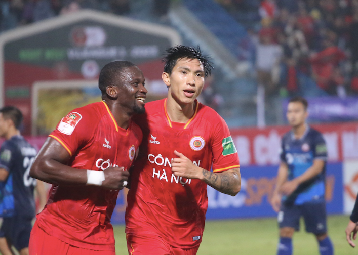 Công an Hà Nội FC trong chiến thắng Bình Định 5-0 trận khai màn V-League mùa trước