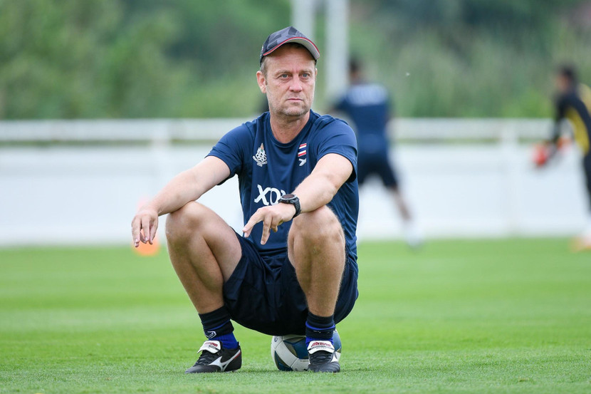 HLV Mano Polking còn hợp đồng dẫn dắt Thái Lan tới tháng 2-2024