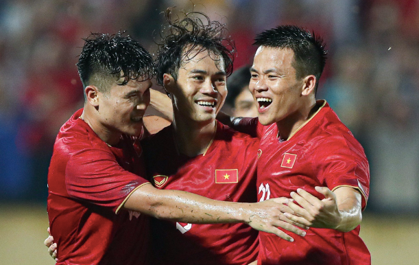 Đội tuyển Việt Nam dự kiến thăng hạng 94 thế giới ở bảng xếp hạng sắp tới Đội tuyển Việt Nam dự kiến thăng hạng 94 thế giới ở bảng xếp hạng sắp tới