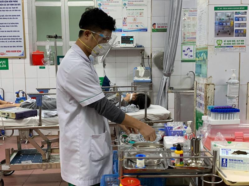 Tình trạng thiếu thuốc, vật tư y tế đang diễn ra nghiêm trọng trên phạm vi toàn quốc (Ảnh minh họa) Tình trạng thiếu thuốc, vật tư y tế đang diễn ra nghiêm trọng trên phạm vi toàn quốc (Ảnh minh họa)