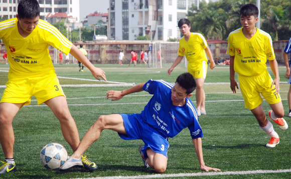 Đương kim vô địch và Á quân cùng bị loại ảnh 11