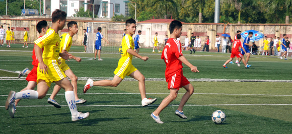 Đương kim vô địch và Á quân cùng bị loại ảnh 15