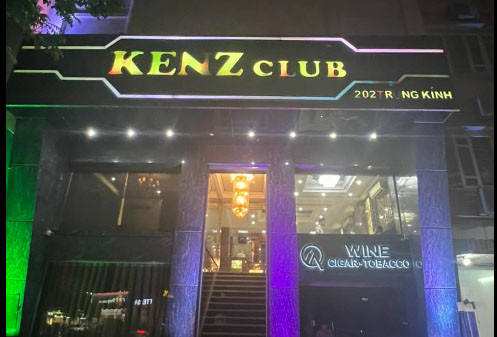 Quán karaoke Kenz Club bị phát hiện kinh doanh "bóng cười" Quán karaoke Kenz Club bị phát hiện kinh doanh "bóng cười"