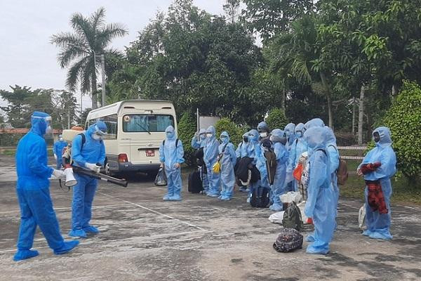 Lực lượng chức năng truy vết và xử lý ổ dịch liên quan đến bệnh nhân Covid-19