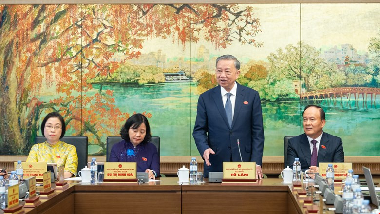 Tổng Bí thư Tô Lâm phát biểu thảo luận tổ tại tổ ĐBQH TP. Hà Nội Tổng Bí thư Tô Lâm phát biểu thảo luận tổ tại tổ ĐBQH TP. Hà Nội