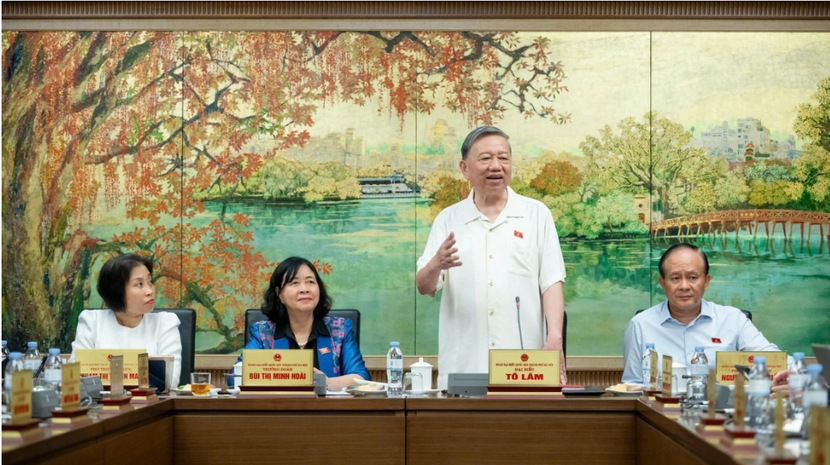 Tổng Bí thư Tô Lâm phát biểu thảo luận tổ tại tổ ĐBQH đoàn Hà Nội