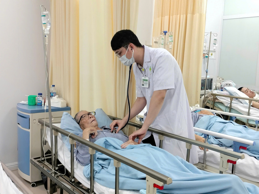 Khoa Cấp cứu Bệnh viện Hữu nghị Việt Nam - Cu Ba điều trị bệnh nhân trong dịp nghỉ lễ Khoa Cấp cứu Bệnh viện Hữu nghị Việt Nam - Cu Ba điều trị bệnh nhân trong dịp nghỉ lễ