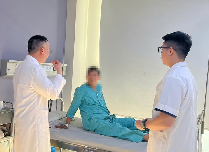 Điều trị rối loạn sinh lý ở đàn ông trung niên (Ảnh minh họa) Điều trị rối loạn sinh lý ở đàn ông trung niên (Ảnh minh họa)