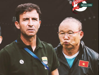 HLV Park Hang-seo (phải) nằm trong số ứng viên thế chỗ HLV Shin Tae-yong, theo Bola