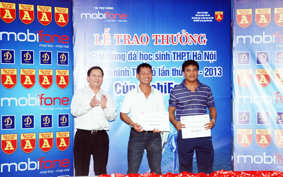 Thắng luân lưu nghẹt thở, THPT Nguyễn Thị Minh Khai đoạt Cúp vô địch ảnh 23