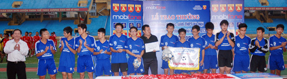 Thắng luân lưu nghẹt thở, THPT Nguyễn Thị Minh Khai đoạt Cúp vô địch ảnh 25