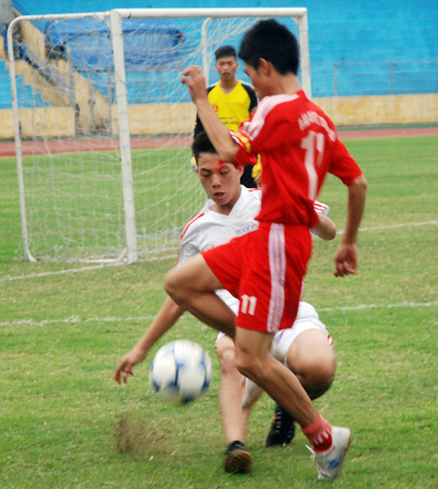Thắng luân lưu nghẹt thở, THPT Nguyễn Thị Minh Khai đoạt Cúp vô địch ảnh 12
