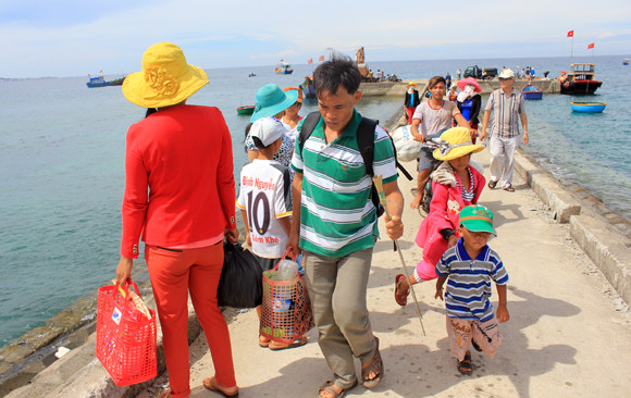 Nhịp sống hối hả trên quê hương Hải đội Hoàng Sa ảnh 11