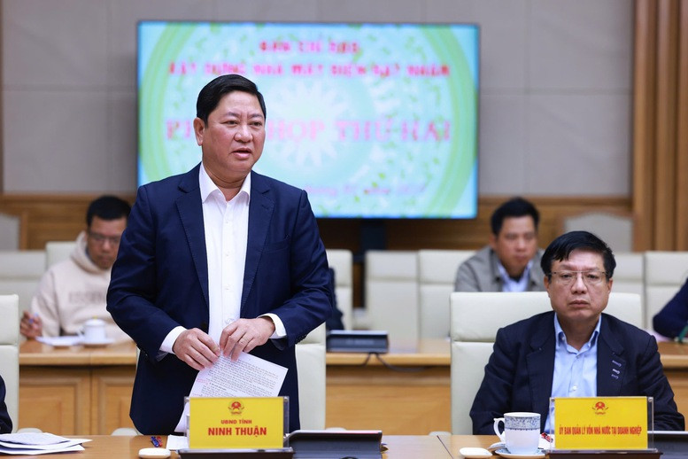 Chủ tịch UBND tỉnh Ninh Thuận Trần Quốc Nam phát biểu tại phiên họp (Ảnh: VGP) Chủ tịch UBND tỉnh Ninh Thuận Trần Quốc Nam phát biểu tại phiên họp (Ảnh: VGP)