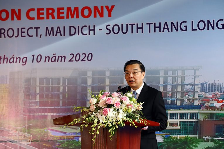 Chủ tịch UBND TP Hà Nội Chu Ngọc Anh phát biểu tại lễ khánh thành cầu cạn Mai Dịch- Nam Thăng Long