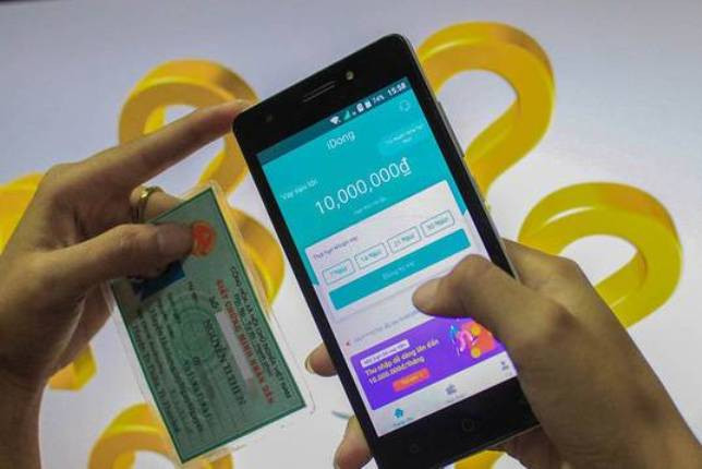 Người tiêu dùng cần thận trọng trong các giao dịch tài chính