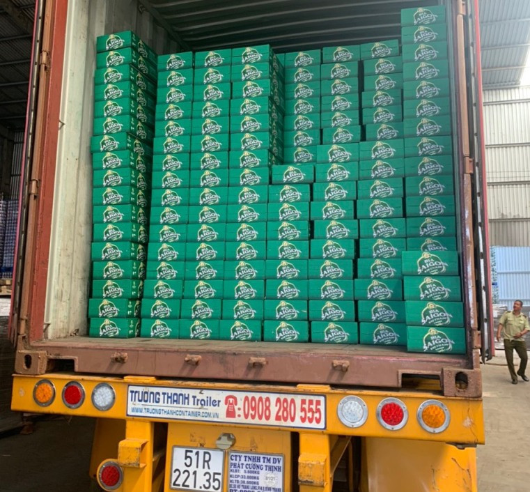 Lực lượng chức năng phát hiện Bia SAIGON VIETNAM có dấu hiệu xâm phạm sở hữu trí tuệ Bia Sài Gòn của Sabeco