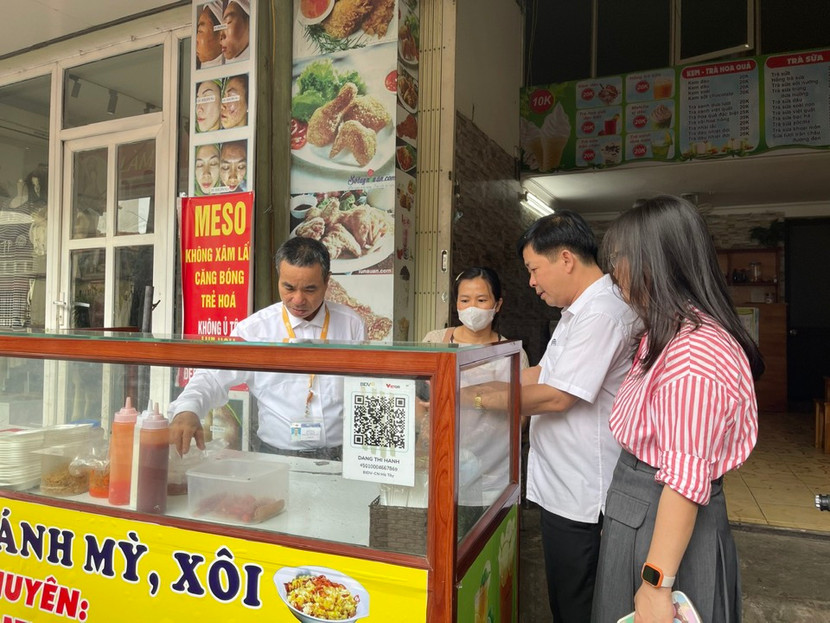 Kiểm tra các quán ăn xung quanh trường học, tại huyện Chương Mỹ Kiểm tra các quán ăn xung quanh trường học, tại huyện Chương Mỹ