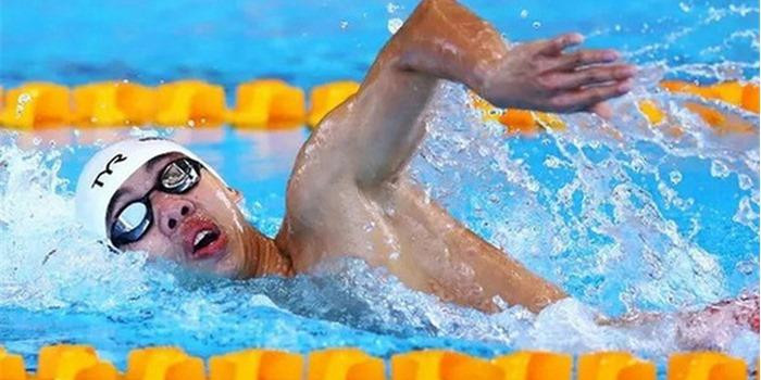 Nguyễn Huy Hoàng xếp 12/28 vòng loại 1.500m Nguyễn Huy Hoàng xếp 12/28 vòng loại 1.500m