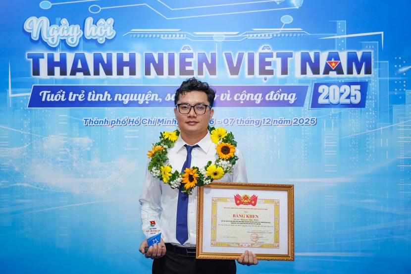 vinh-danh-4.jpg