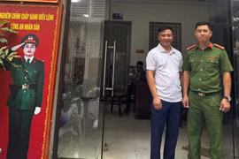 Công an phường Bạch Mai giúp người dân nhận lại 950 triệu đồng do chuyển khoản nhầm