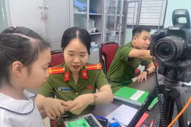 Gác lại niềm vui riêng để hoàn thành nhiệm vụ chung