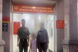 Tìm cháu bé đi lạc đưa về đoàn tụ với gia đình