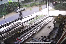 Làm rõ vụ các đối tượng lao xe vào CSGT