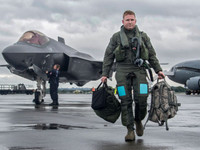 f-35a-pilot-7212-5206.jpg