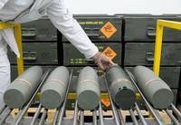 Nga - NATO chạy đua sản xuất vũ khí ở mức chưa từng có