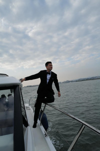 Chân dung bạn gái hơn 6 tuổi của nam diễn viên Huỳnh Anh