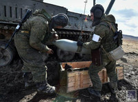 [ẢNH] Nga tăng cường cối tự hành mạnh nhất thế giới tới bán đảo Crimea