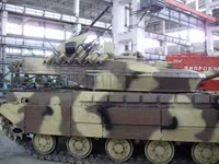 [ẢNH] Xe tăng T-64E Ukraine thành 