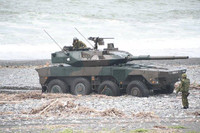 [ẢNH] Xe tăng bánh lốp sẽ thay thế chiến xa chủ lực trong tương lai?