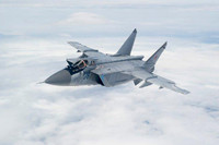 [ẢNH] Chuyên gia Nga giải thích tại sao đối phương phải rút lui khi gặp MiG-31