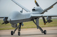 Máy bay Mỹ mang tên lửa áp sát khu vực tàu hải quân Nga trục vớt UAV MQ-9 Reaper