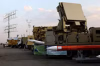 Hệ thống phòng không Bavar-373 Iran sẽ 'gây thảm họa' cho tiêm kích tàng hình F-35?