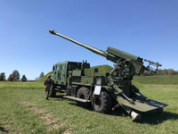 Pháo tự hành Bogdana Ukraine thể hiện sức mạnh khiến quân đội Nga phải rút khỏi Đảo Rắn?