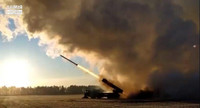 Ukraine nhận hàng loạt pháo phản lực dẫn đường nội địa 'mạnh hơn HIMARS'